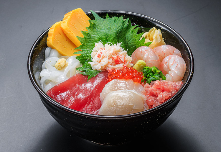 よくばり海鮮丼
